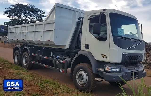 GSA Industrial: Caçamba para Equipamento Roll-On Roll-Off em Sinop MT